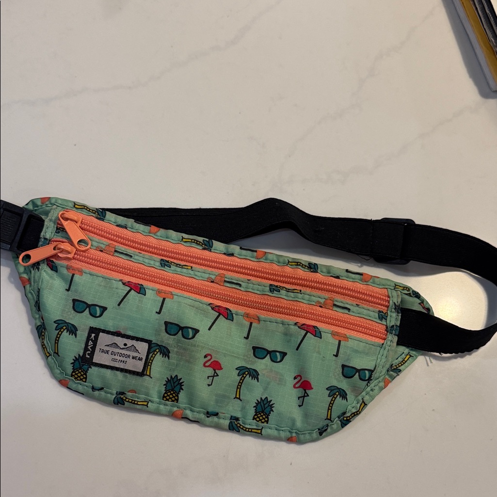 Kavu Tropical Print Fanny Pack